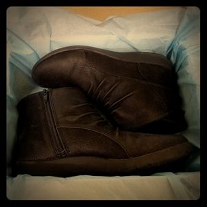 Clark's Women's Booties